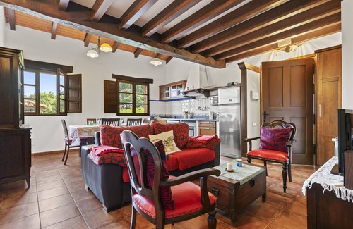 Carreño Apartamento | Apartamento 'La Tenada' con terraza privada, jardín privado y Wi-Fi
