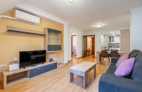 Monachil Apartamento | Apartamento "Ladera de Sierra Nevada" con vistas a la montaña y Wi-Fi