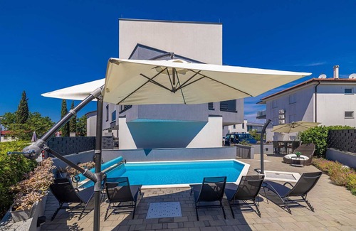 Malinska-Dubasnica Apartamento | Apartamento LAGANINI I cerca de la playa