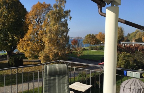 Nonnenhorn Apartamento | Apartamento de lujo en primera fila de mar con un gran balcón orientado al sur con vistas al lago