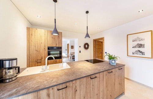 Sarnonico Apartamento | Apartamento 'Landhaus Silene Haus Recla' con vistas a la montaña, terraza privada y Wi-Fi