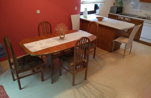 Tolmin Apartamento | Apartamento Lapanja con cuatro habitaciones, para hasta siete personas.