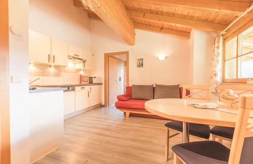 Valle di Casies Apartamento | Apartamento 'Lärche' con vistas a la montaña, terraza compartida y Wi-Fi