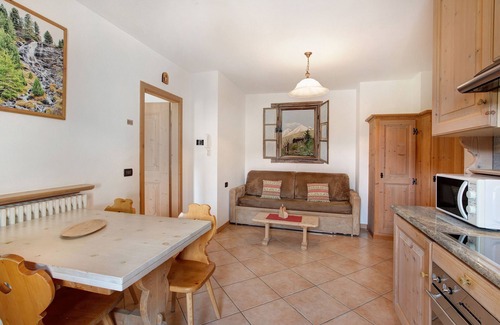 Livigno Apartamento | Apartamento "Larice Chalet Cambra" con vistas a la montaña, terraza y jardín