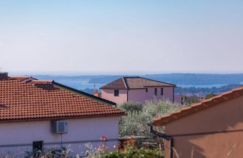 Galizana Apartamento | Apartment Laura by Interhome