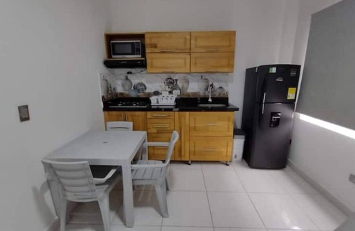 San Javier Apartamento | Apartment Laureles, stadium, metro, view