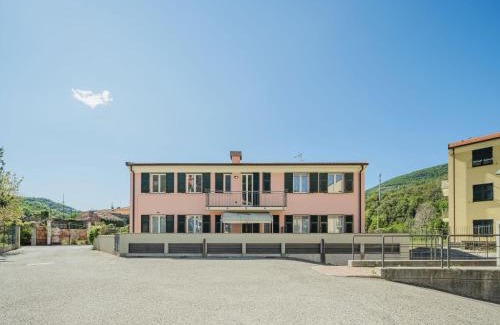 Sestri Levante Apartamento | Apartment Lavanda by Interhome