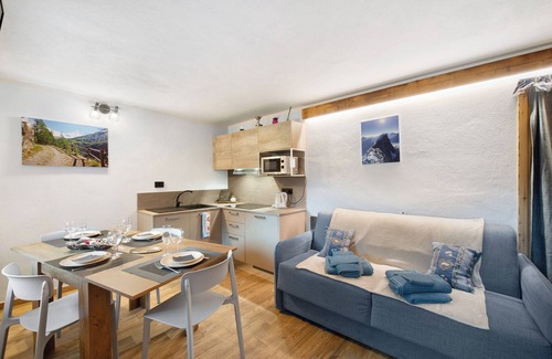 Pecou Apartamento | Apartamento 'Le Cervin' con balcón y Wi-Fi
