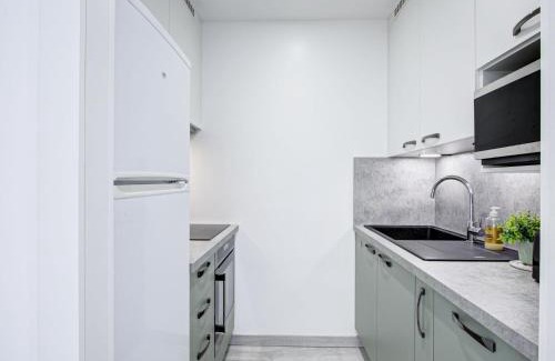 Mediterranee Apartamento | Apartment Le Marigny-3 by Interhome