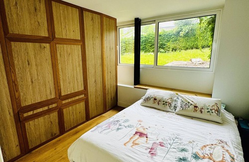 Saucats Apartamento | Apartment 'Le Gîte De La Métairie' with Shared Terrace, Wi-Fi and Air Conditioning
