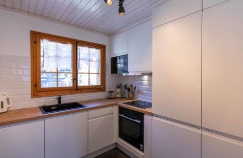 Chesieres Apartamento | Apartment Le Geteillon 4 by Interhome