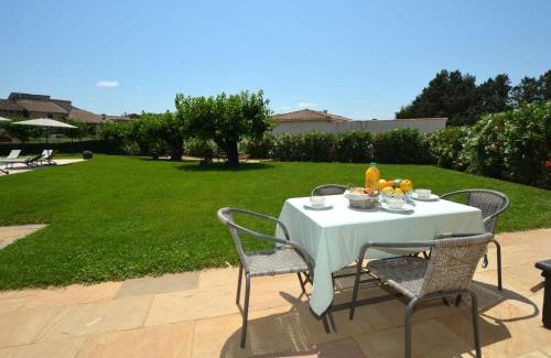 Saint-Denis Apartamento | Apartment Le Mas des Trois Anges-3 by Interhome