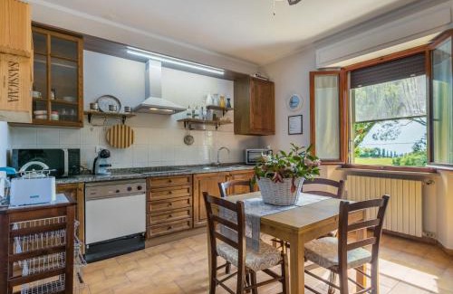 Casale Marittimo Apartamento | Apartment Le Rocche by Interhome