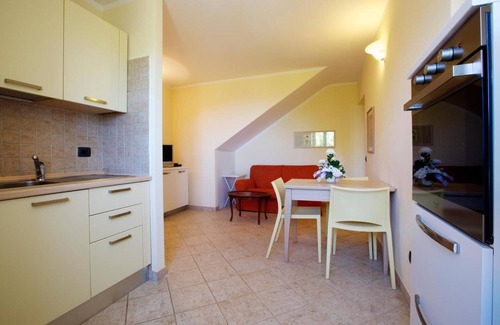 Deiva Marina Apartamento | Apartamento 'Leccino' con vistas a la montaña, Wi-Fi y aire acondicionado