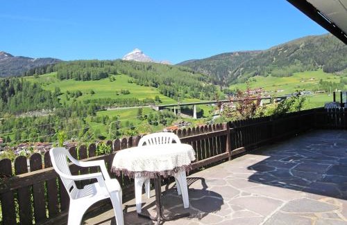 Pfons Apartamento | Apartment Lener-2 by Interhome