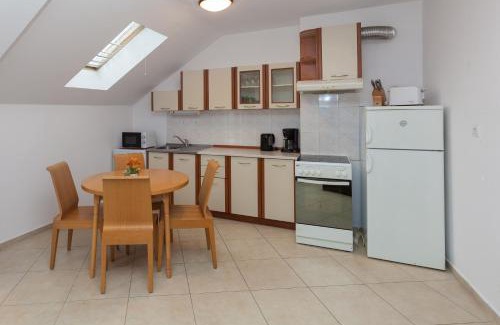 Burgas Center Apartamento | Apartment Lermontov