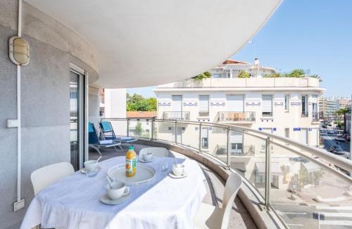 Cap-d'Antibes Apartamento | Apartment Les allées du Cap-2 by Interhome