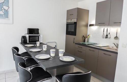 Saint-Aygulf Apartamento | Apartment Les Calanques du Parc-2 by Interhome