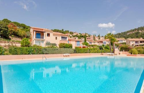 Les Issambres Apartamento | Apartment Les Hauts des Issambres-11 by Interhome