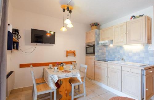 Les Issambres Apartamento | Apartment Les Hauts des Issambres-11 by Interhome