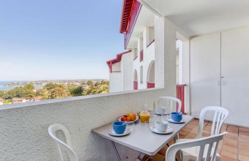 Ciboure Apartamento | Apartment Les Hauts de Bordagain-13 by Interhome