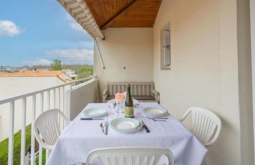 Vaux-sur-Mer Apartamento | Apartment Les Jardins de l'Océan-42 by Interhome