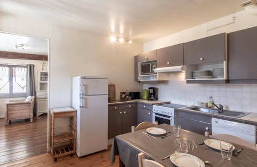 Saint-Ferreol Apartamento | Apartamento 'Les Lutins' con vistas a las montañas, terraza compartida y Wi-Fi