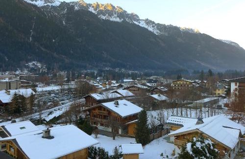 Chamonix City Centre Apartamento | Apartment Les Periades by Interhome