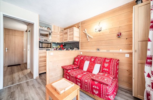 Le Praz de Lys Apartamento | Apartamento 'Les Pralyssimes' con vistas a las montañas, terraza privada y Wi-Fi