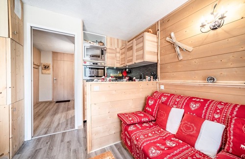Le Praz de Lys Apartamento | Apartamento 'Les Pralyssimes' con vistas a las montañas, terraza privada y Wi-Fi