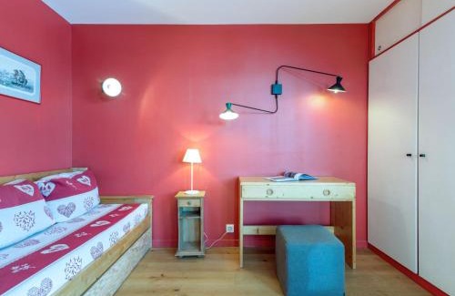 Le Lavachet Apartamento | Apartment Les Roches Rouges - Lavachet by Interhome