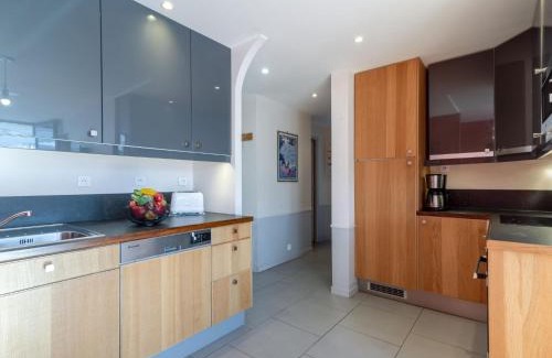 Le Lavachet Apartamento | Apartment Les Roches Rouges - Lavachet by Interhome