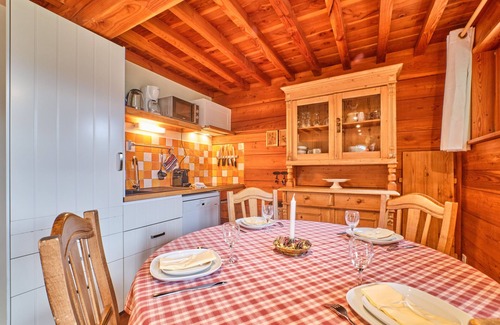 Villard-Reculas Apartamento | Apartamento 'Les Vallons' con vistas a la montaña, terraza privada y Wi-Fi