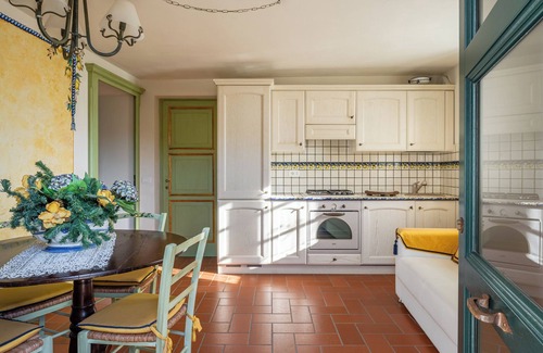 Molazzana Otro | Apartamento 'Limoni' con terraza privada