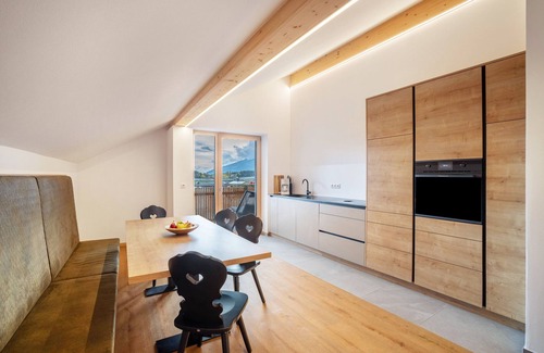 Naz Apartamento | Apartamento 'Linderhof Cima' con vistas a la montaña, piscina compartida y Wi-Fi