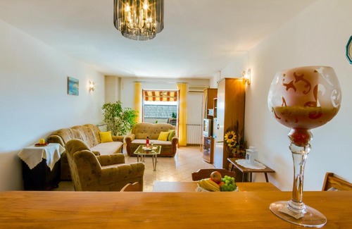 Simuni Apartamento | Apartment Ljiljana Simuni