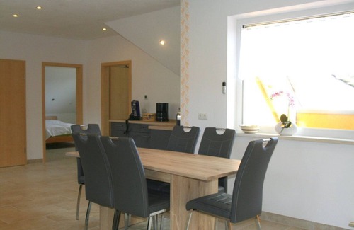 Weihenzell Apartamento | Apartamento Loberhof con logia de techo orientada al sur