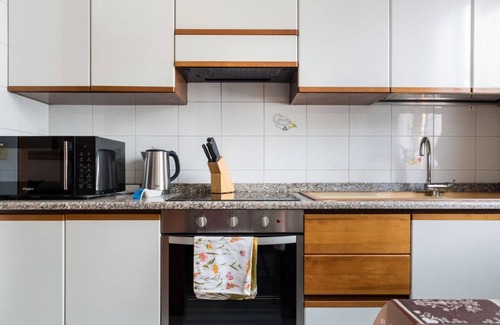 Parma Apartamento | A stone's throw from the Hospital Apartment x6
