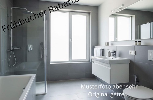 Niederemmel Apartamento | Apartment - Loft Apartment, 160 qm², balcony, parking lot, modern, up to 8 pers.