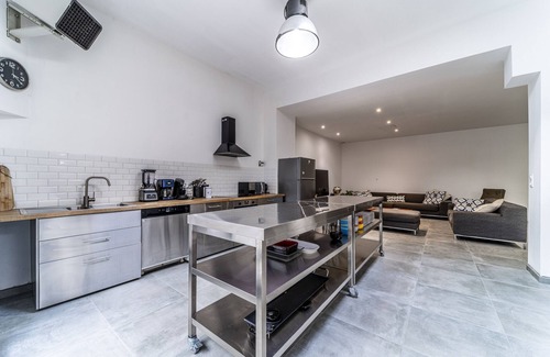Dunkerque Centre Apartamento | Apartamento 'Loft' con terraza privada y Wi-Fi