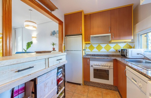 Vera Apartamento | Apartamento 'Lomas De Mar 3' con vistas a la montaña, Wi-Fi y aire acondicionado