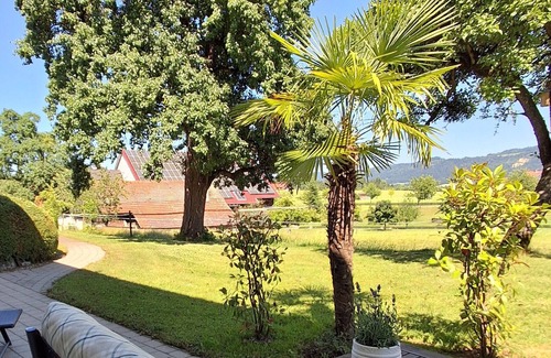 Sigmarszell Apartamento | Apartamento 'Lounge' con vistas a la montaña, terraza privada y Wi-Fi