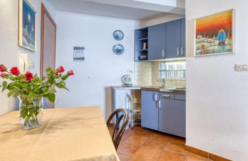 Lovran Apartamento | Apartment Lovrano-1 by Interhome