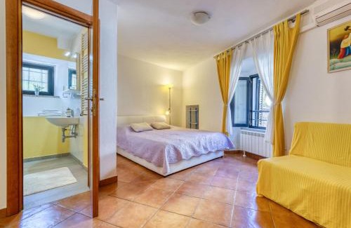 Lovran Apartamento | Apartment Lovrano-1 by Interhome
