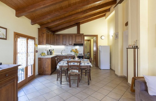 Borgo Apartamento | Apartamento Luca by Interhome