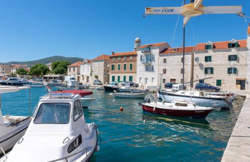 Kastel Novi Apartamento | Apartment Luce&Nina