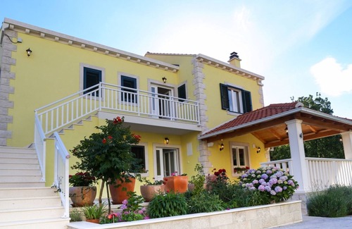 Cavtat Villa | Apartamento Lucy Sleeps 4 (2 habitaciones); calle Djura Basariceka 11, CAVTAT 20210