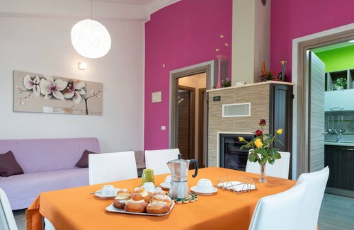 Tusa Apartamento | Apartamento 'Luna Piena' con vistas al mar, Wi-Fi y aire acondicionado
