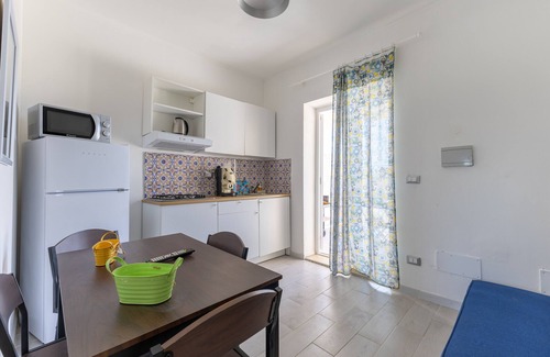 Granelli Apartamento | Apartamento "Luna Rossa" con terraza privada y Wi-Fi