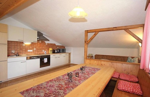 Aschau Im Zillertal Apartamento | Apartamento Marina by Interhome